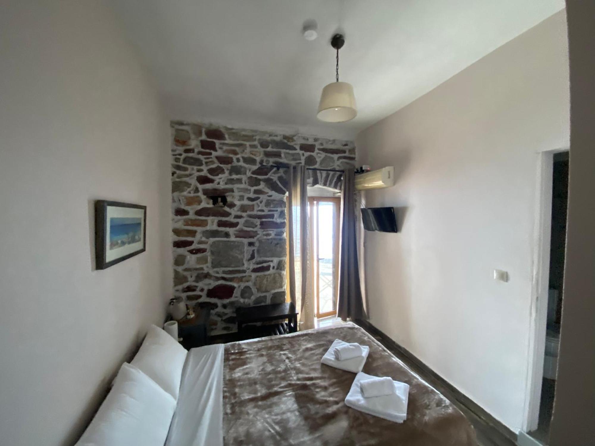 Castle Rizaraki Hotel Kokkala Eksteriør billede